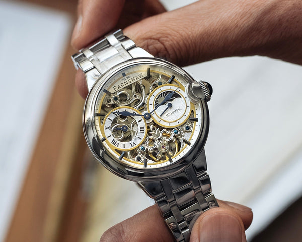 SUN AND MOON WATCH COMPLICATIONS: UNDERSTANDING THE CELESTIAL DISPLAY